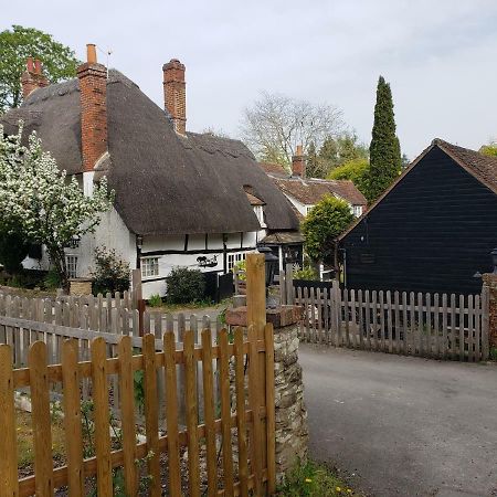 Clifton Hampden B&B ภายนอก รูปภาพ