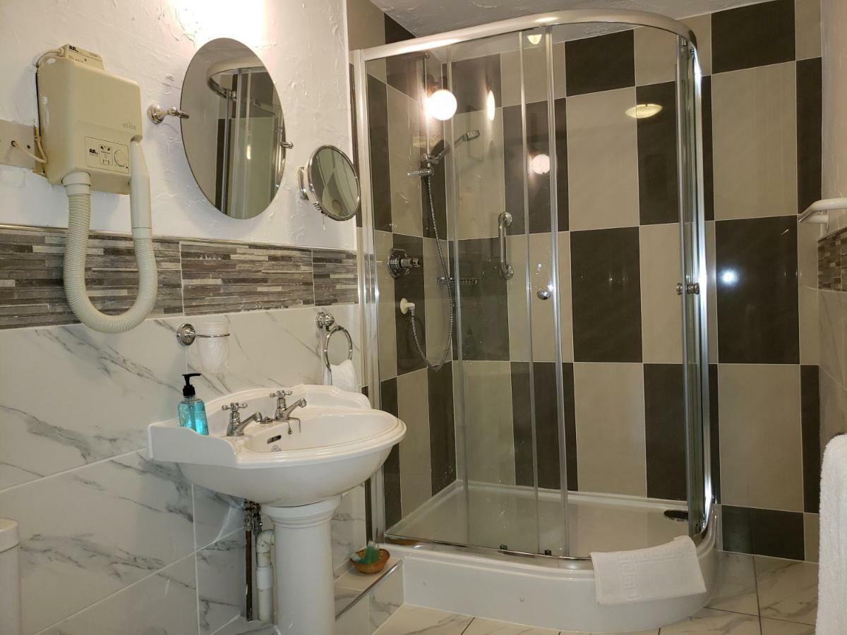 Clifton Hampden B&B ภายนอก รูปภาพ