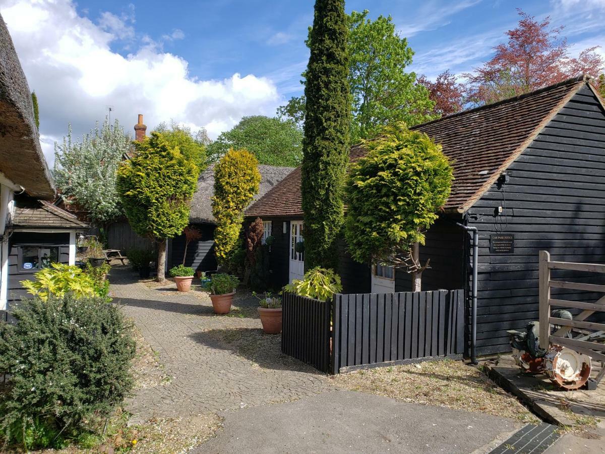 Clifton Hampden B&B ภายนอก รูปภาพ